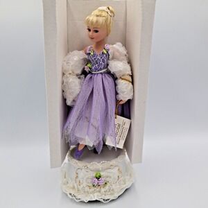 Show Stoppers Porcelain Ballet Recital Doll Wind Up Music Box New In Box